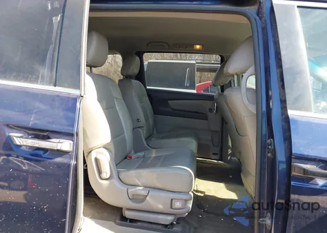 2015 Honda Odyssey Lx z USA, uszkodzony, nr VIN 5FNRL5H21FB044794